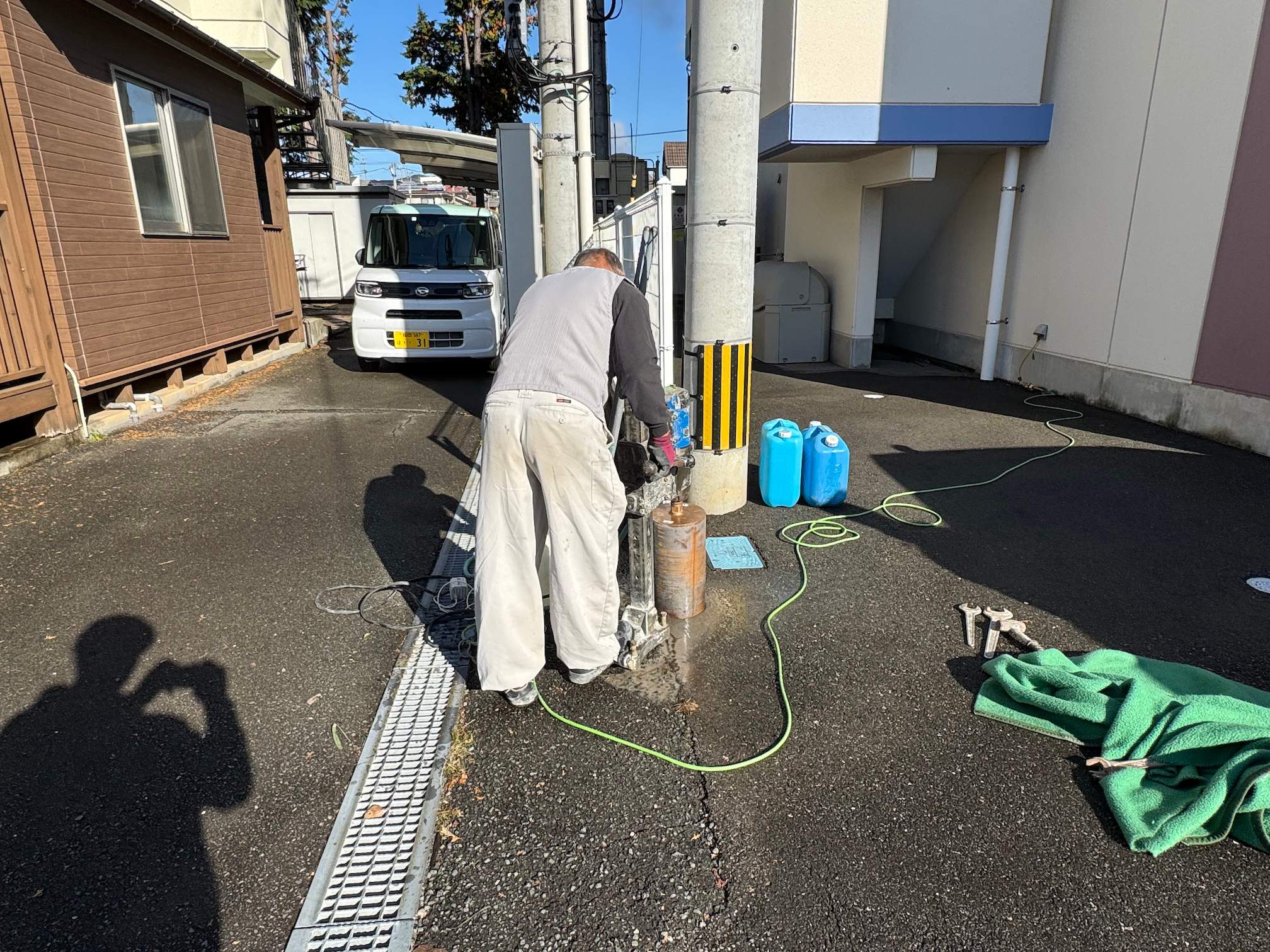 介護付有料老人ホーム サン・ヴィレッジ三愛様(福岡県福津市)の介護施設標識ポール・屋外誘導サイン・案内看板の製作・施工事例3